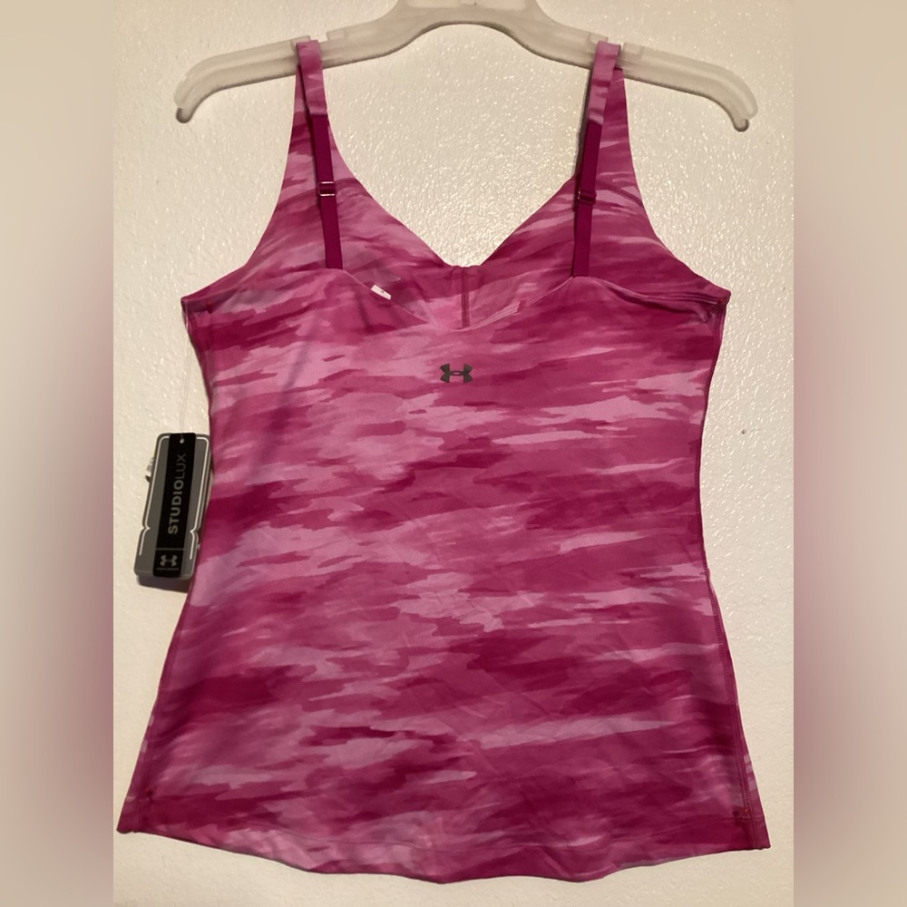 New Under Armour Tank Top - Picture 3 of 13